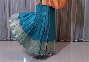 2025早春“回頭率最高”的打扮：馬面裙！瞧潮人這樣搭有多好